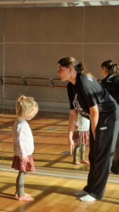 Éveil à la danse les mercredis pour les enfants âgés entre 3 et 7 ans