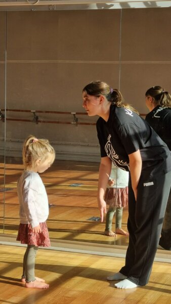 Éveil à la danse les mercredis pour les enfants âgés entre 3 et 7 ans